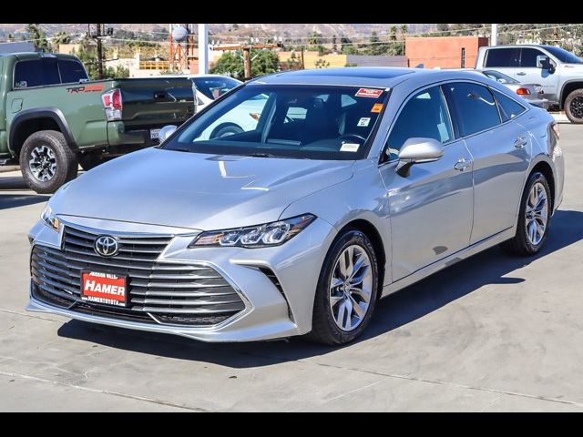 2019 Toyota Avalon XLE