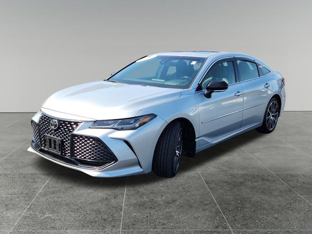 2019 Toyota Avalon XLE