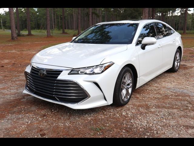 2019 Toyota Avalon XLE