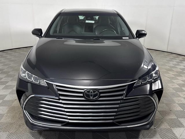 2019 Toyota Avalon XLE