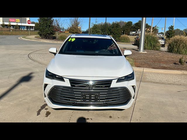 2019 Toyota Avalon XLE