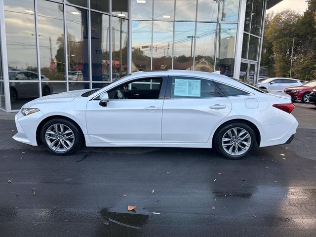 2019 Toyota Avalon XLE