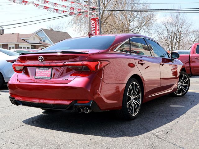 2019 Toyota Avalon XLE