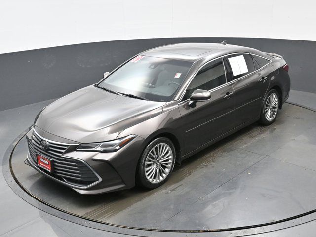 2019 Toyota Avalon XLE