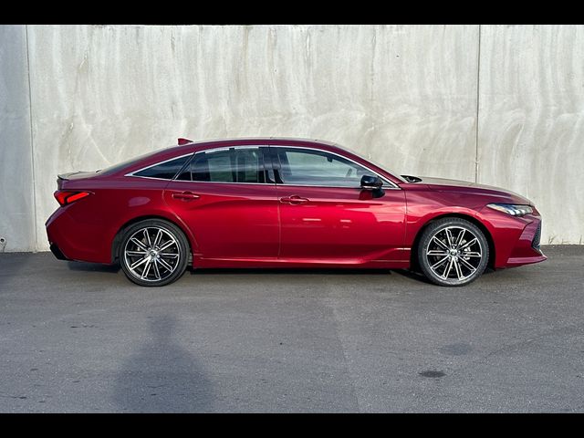 2019 Toyota Avalon XSE