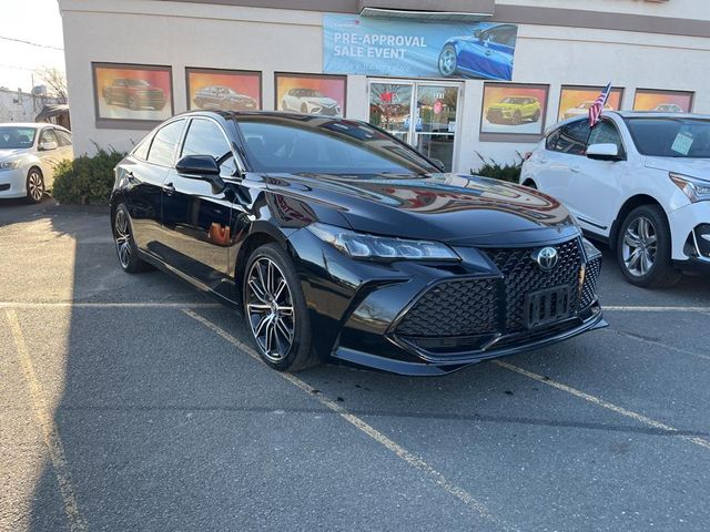 2019 Toyota Avalon XSE