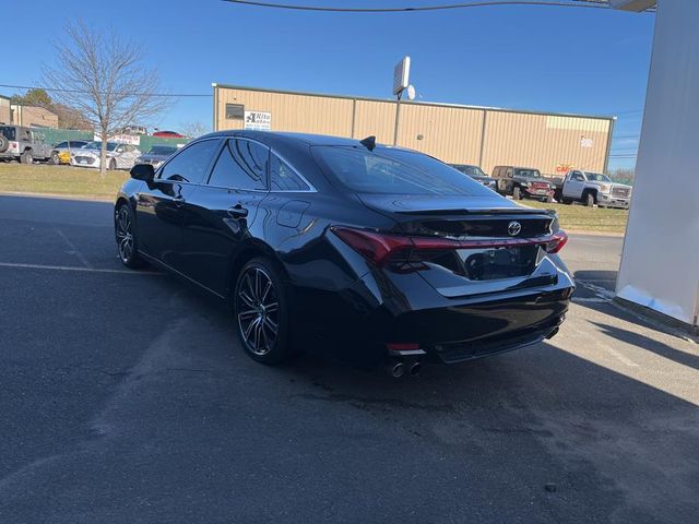 2019 Toyota Avalon XSE