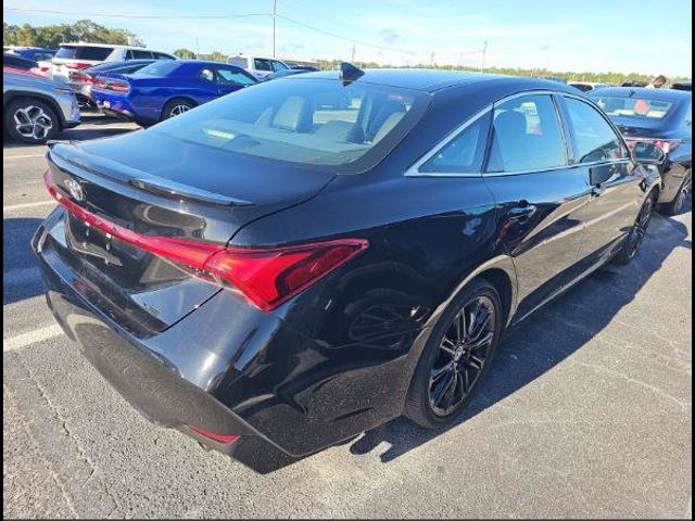 2019 Toyota Avalon XSE