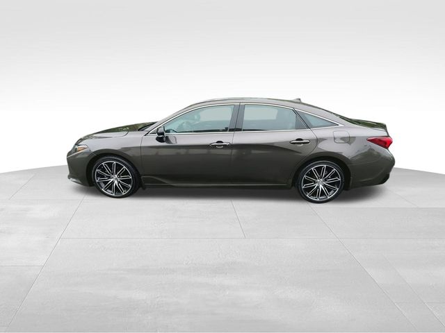 2019 Toyota Avalon XSE
