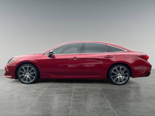 2019 Toyota Avalon XSE