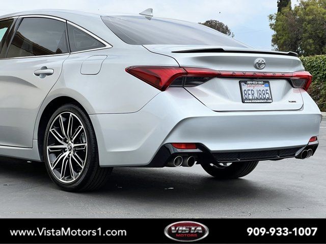 2019 Toyota Avalon XSE