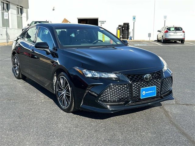 2019 Toyota Avalon XLE