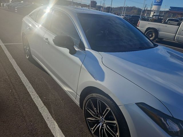 2019 Toyota Avalon XSE