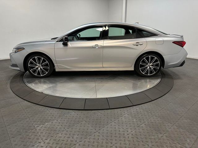 2019 Toyota Avalon XSE