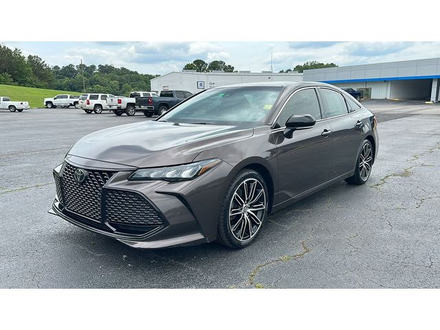 2019 Toyota Avalon XSE