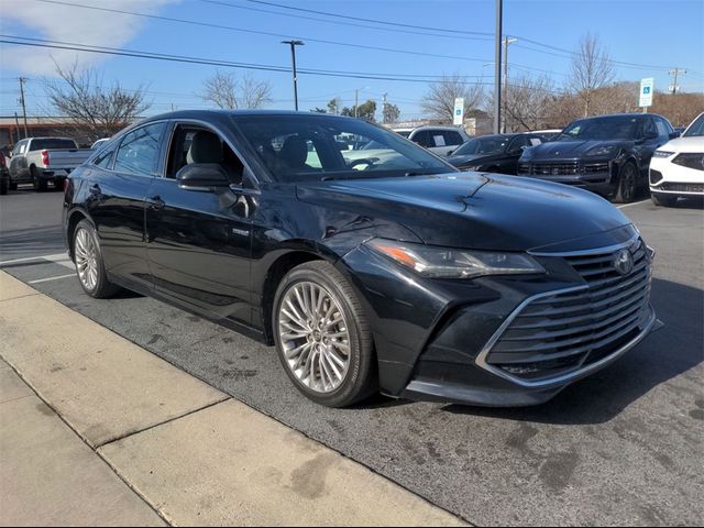 2019 Toyota Avalon Hybrid Limited