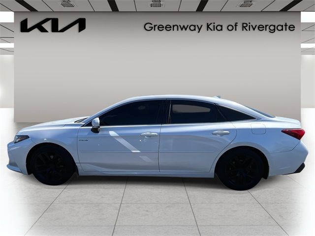 2019 Toyota Avalon Hybrid Limited
