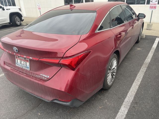 2019 Toyota Avalon 