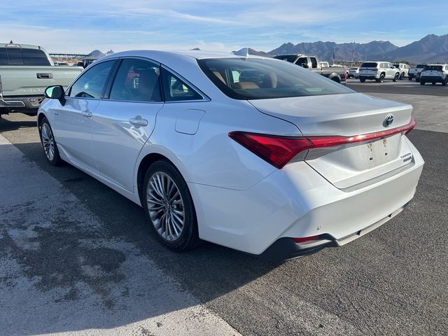 2019 Toyota Avalon Hybrid Limited