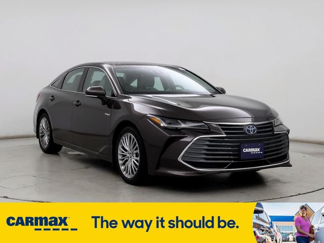 2019 Toyota Avalon Hybrid Limited