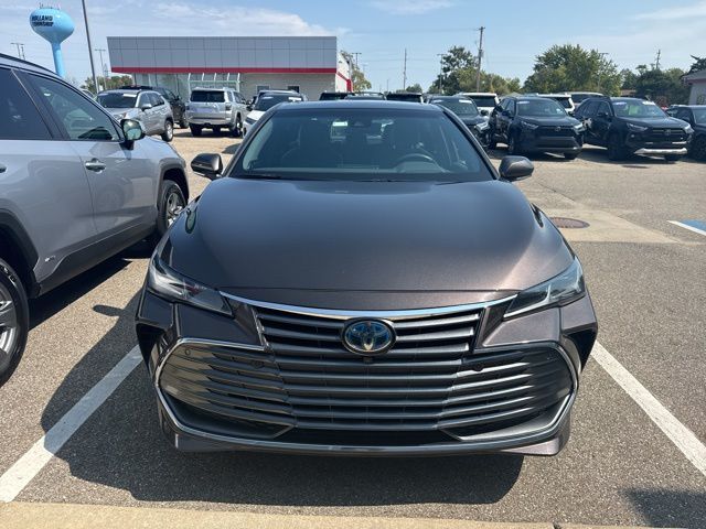 2019 Toyota Avalon Hybrid Limited