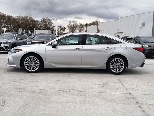 2019 Toyota Avalon Hybrid Limited