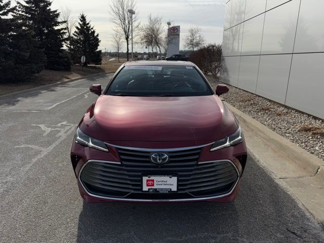 2019 Toyota Avalon Hybrid Limited