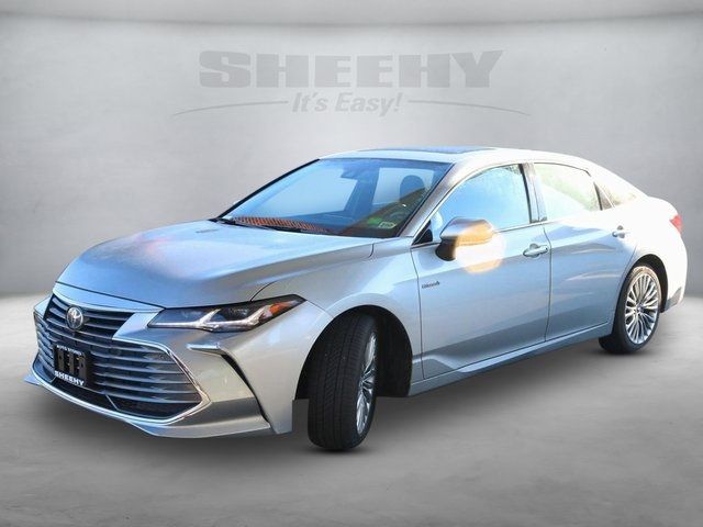 2019 Toyota Avalon Hybrid Limited