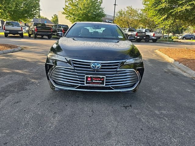 2019 Toyota Avalon Hybrid Limited