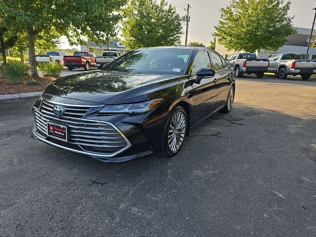 2019 Toyota Avalon Hybrid Limited