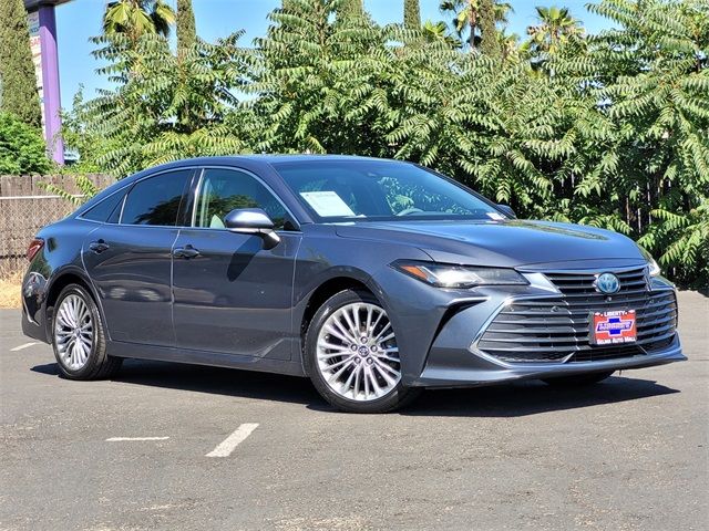 2019 Toyota Avalon Hybrid Limited