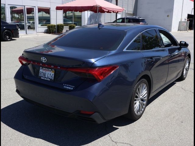 2019 Toyota Avalon Hybrid Limited