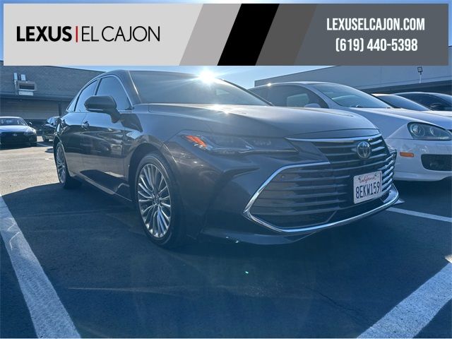 2019 Toyota Avalon Hybrid Limited