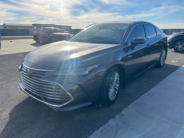 2019 Toyota Avalon Hybrid Limited