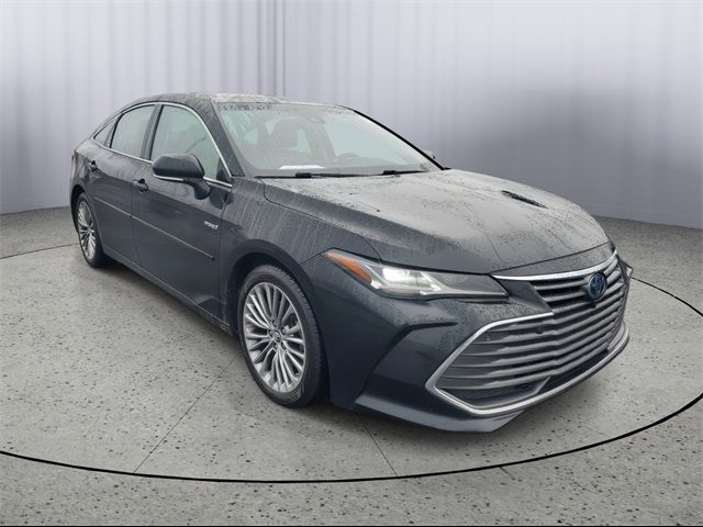 2019 Toyota Avalon Hybrid Limited