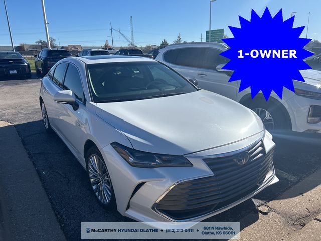 2019 Toyota Avalon Hybrid Limited