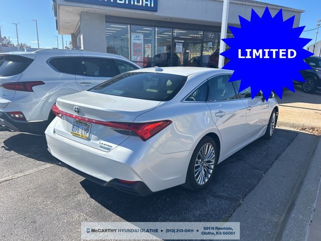 2019 Toyota Avalon Hybrid Limited