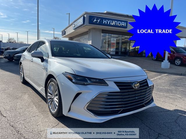 2019 Toyota Avalon Hybrid Limited