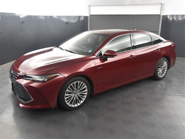 2019 Toyota Avalon Hybrid Limited