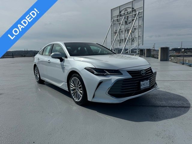 2019 Toyota Avalon Hybrid Limited