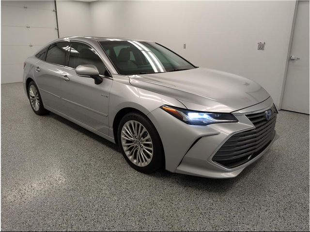 2019 Toyota Avalon Hybrid Limited