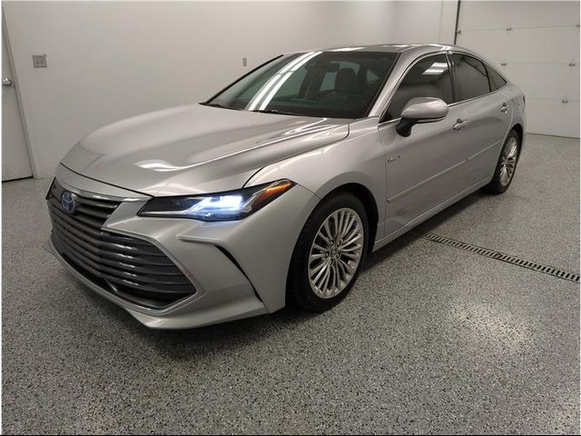 2019 Toyota Avalon Hybrid Limited