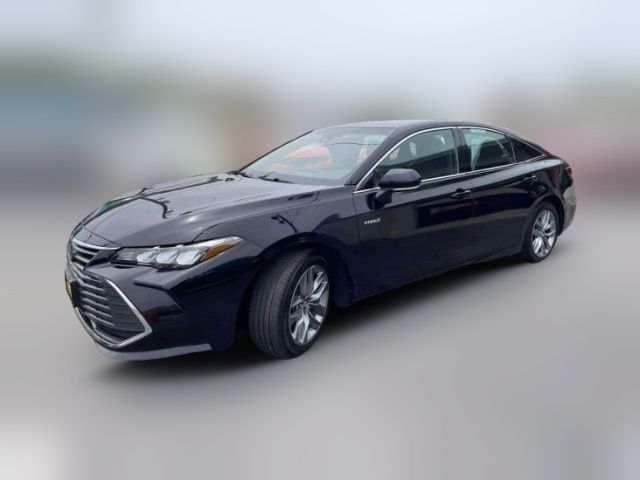 2019 Toyota Avalon Hybrid XLE