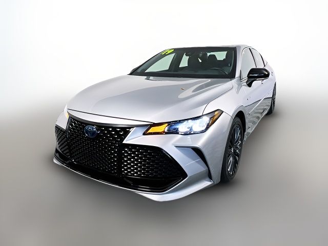 2019 Toyota Avalon Hybrid XSE