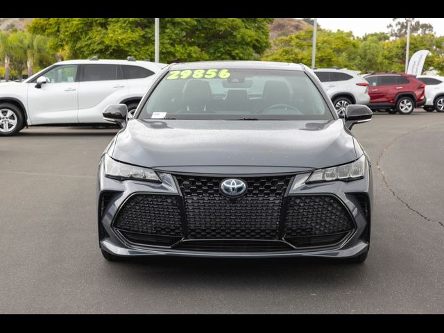 2019 Toyota Avalon Hybrid XSE