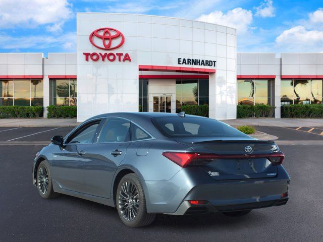 2019 Toyota Avalon Hybrid XSE