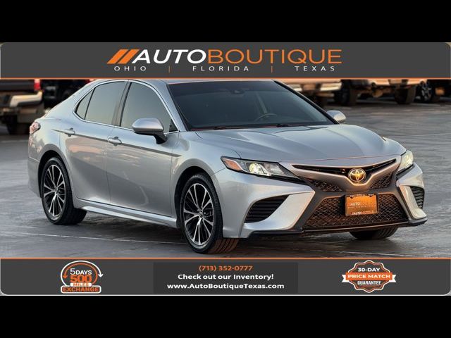 2019 Toyota Camry SE