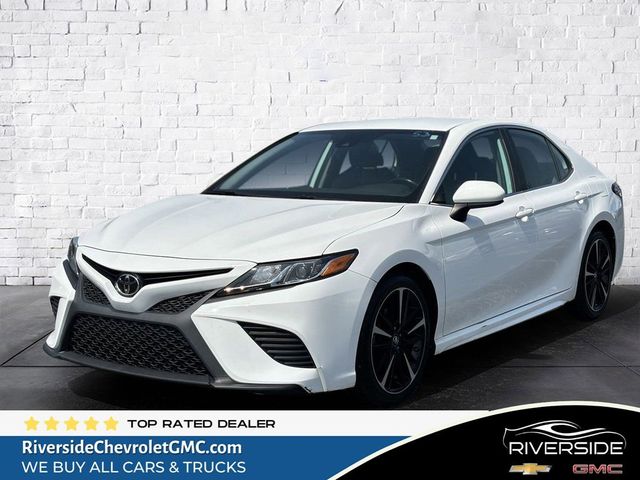 2019 Toyota Camry SE