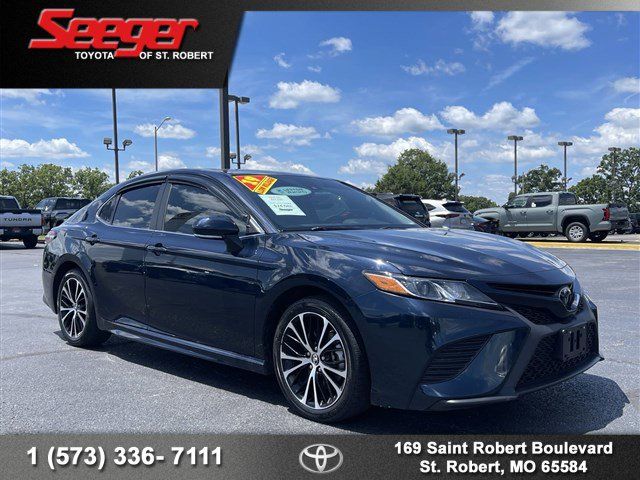 2019 Toyota Camry SE