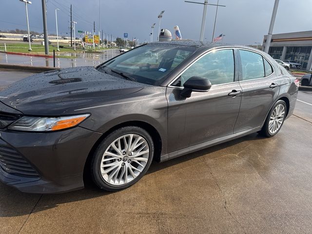 2019 Toyota Camry XLE